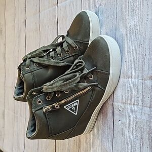 Guess 6 olive/forrest green platform sneakers